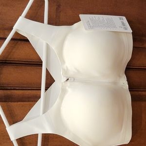Lululemon Enlite Bra Zip Front sz 36D NWT